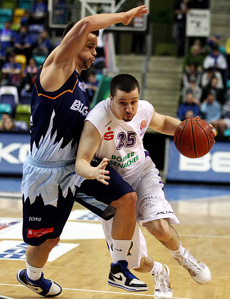 萨纳西斯防 萨纳西斯防